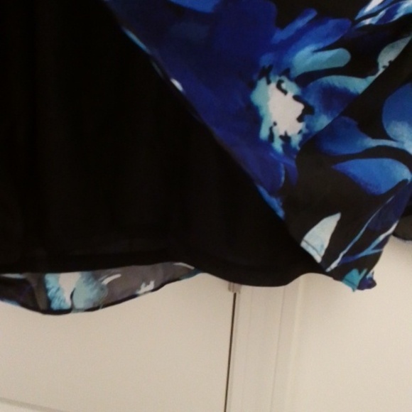 Kasper Floral Chiffon Blouse - Blue and Black - Picture 7 of 7